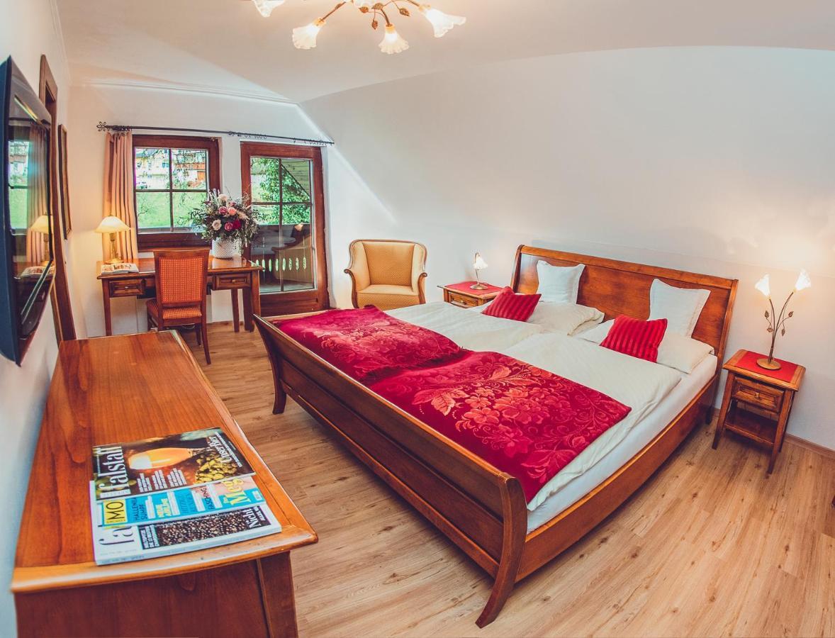 Landhotel Neugebauer Löllinggraben Exteriör bild